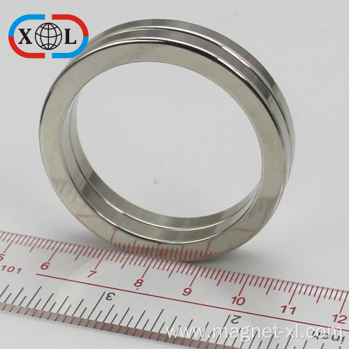 35H Neodymium large ring magnet with hole